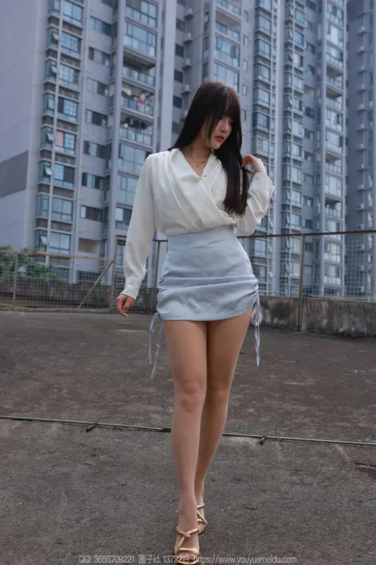 [IESS异思趣向] 2024.11.10 丝享家 1894 婉萍《蓝色短裙（下）》 12